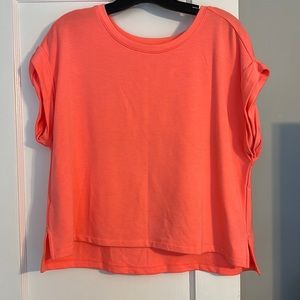 Super soft loft Lou & Grey top!